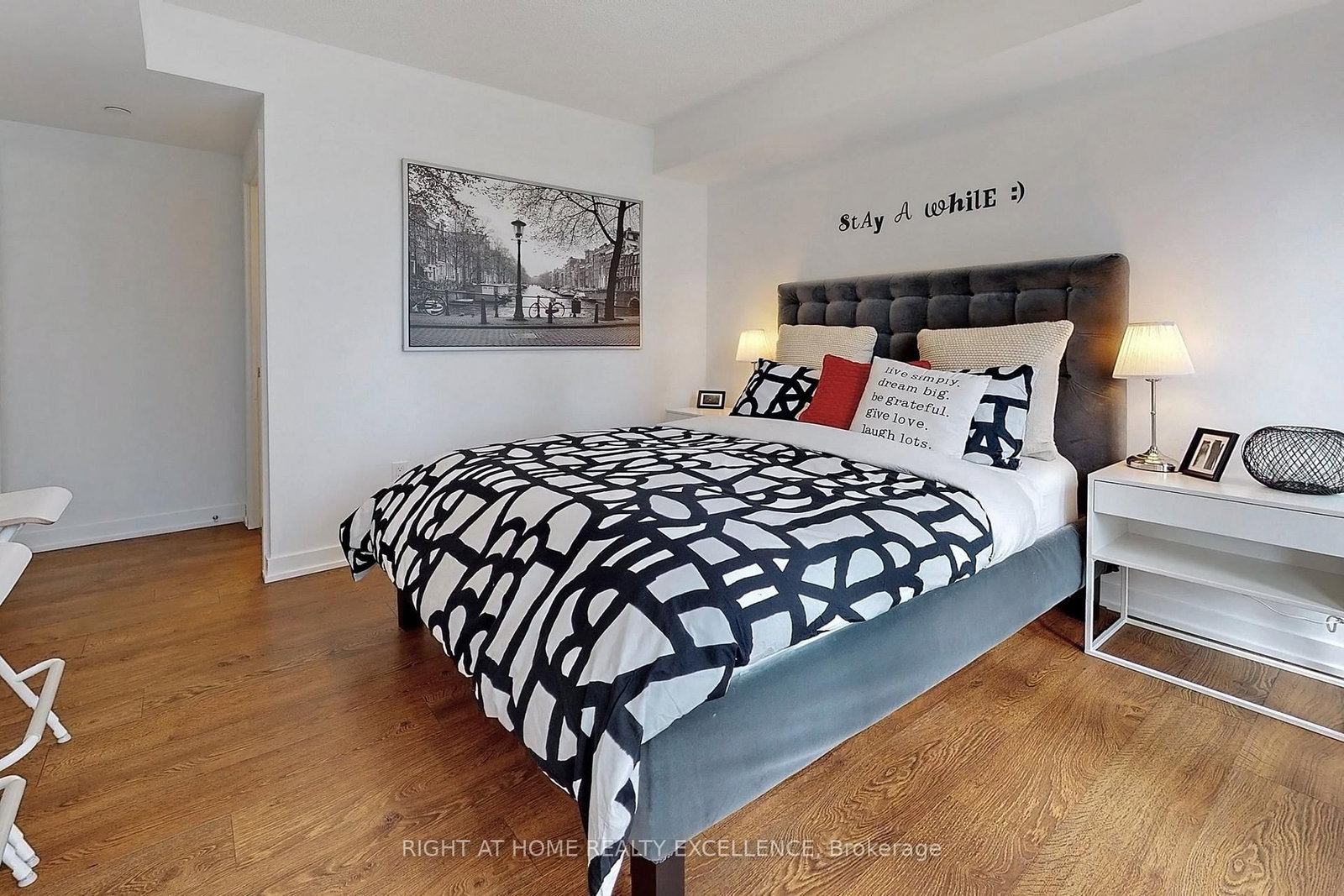 10 York Street, Unit 2203 - Photo 19