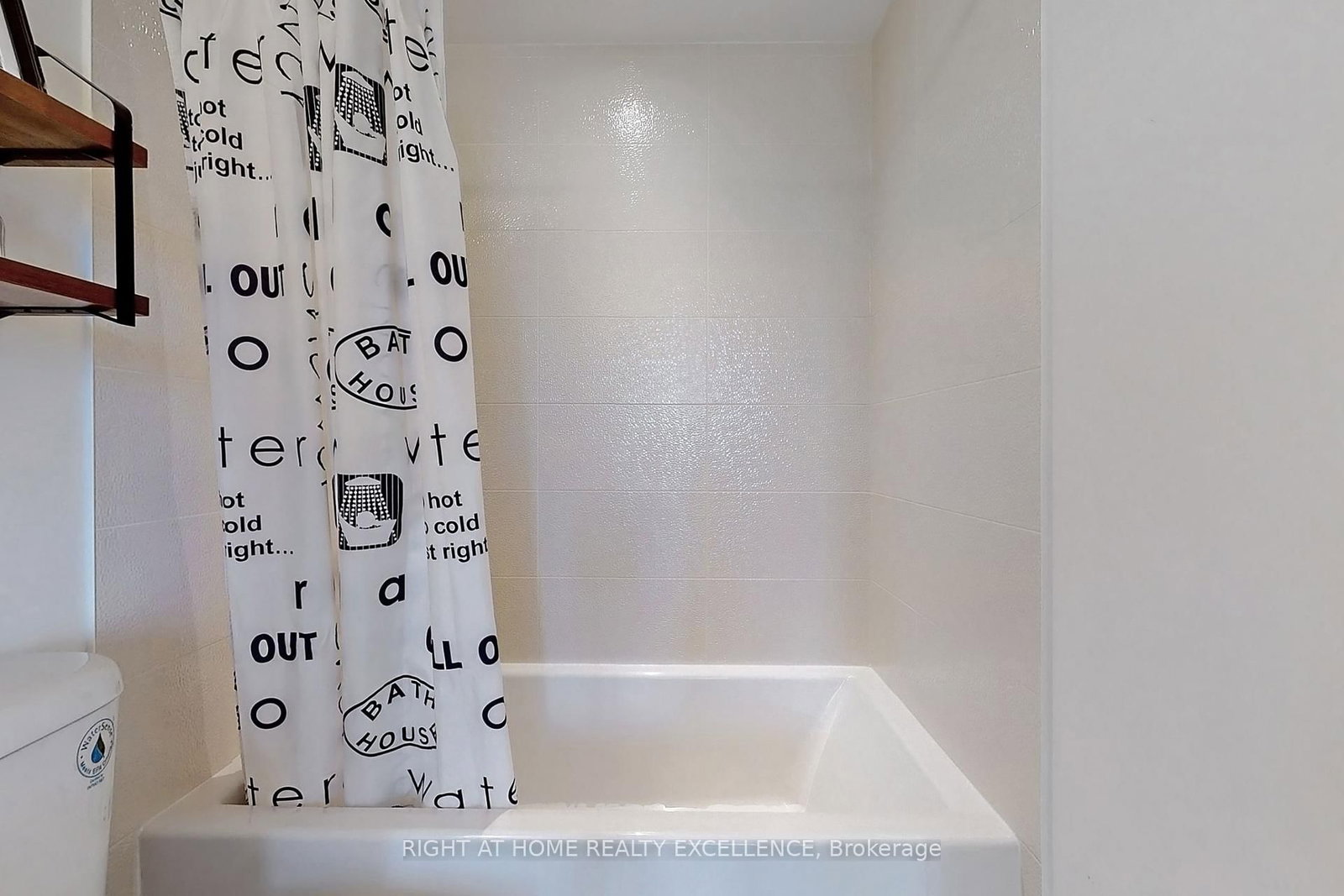 10 York Street, Unit 2203 - Photo 22