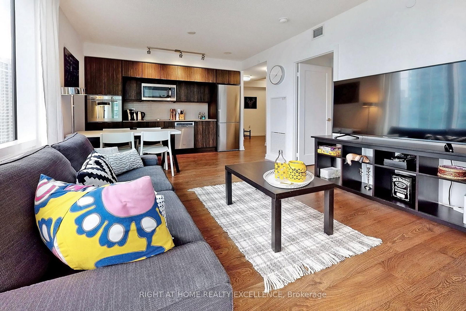 10 York Street, Unit 2203 - Photo 8