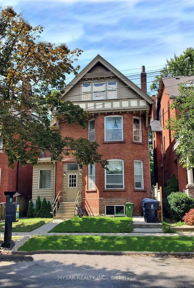 104 Bedford Road