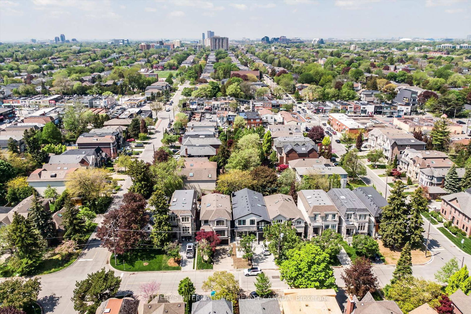 Detached House for sale at 446 Elm Road, Toronto, Bedford Park-Nortown, M3W 3W9 - MLS: C12163143