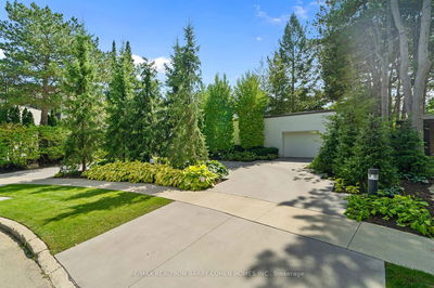 25 Misty Cres, Toronto - Banbury-Don Mills