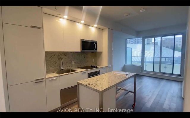 501 - 75 Canterbury Place