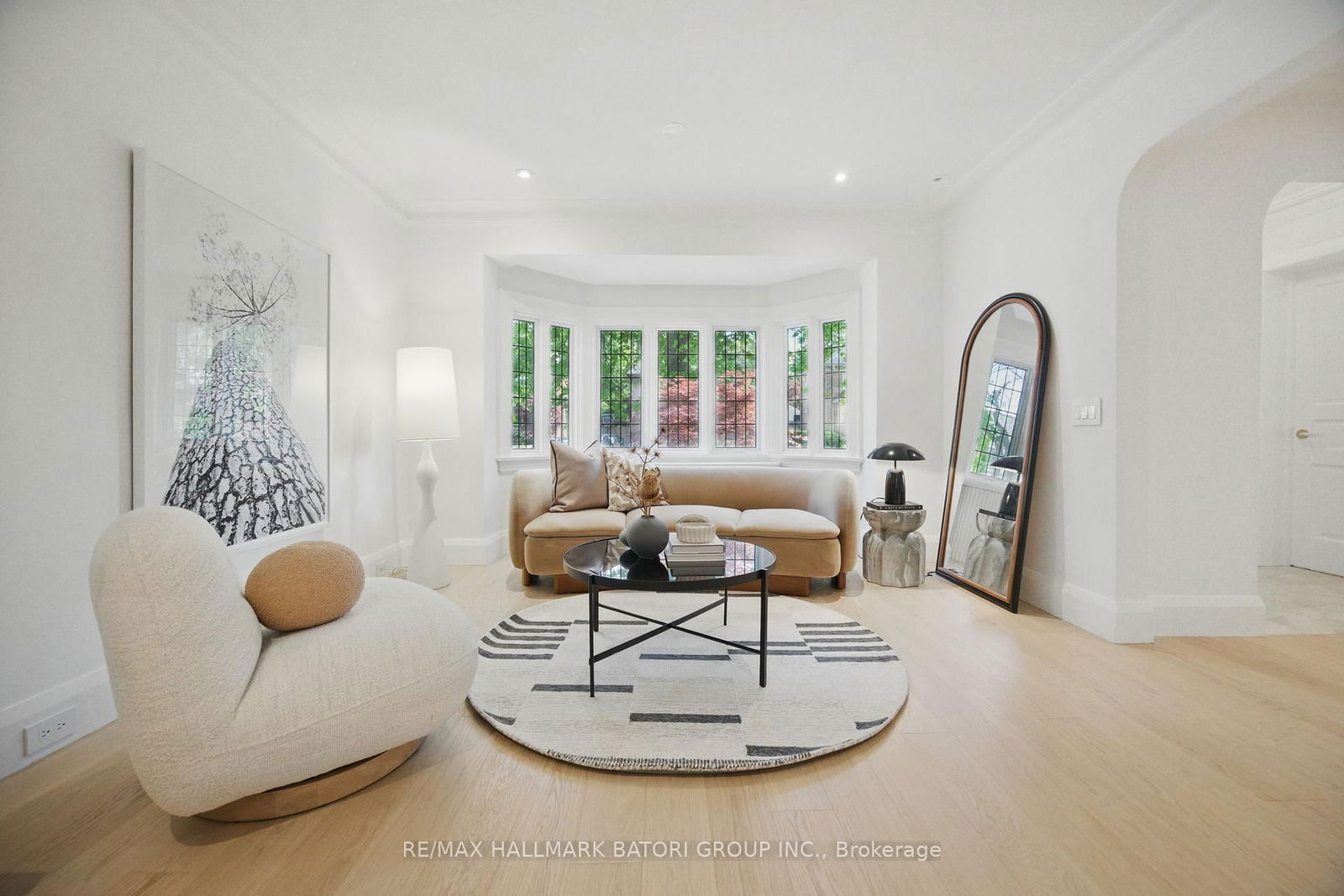 Detached House for sale at 190 Strathallan Boulevard, Toronto, Lawrence Park South, M5N 1T1 - MLS: C12163547