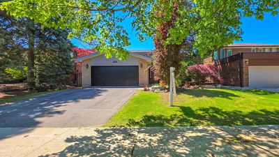 52 Leacock Cres, Toronto - Banbury-Don Mills image-0-1