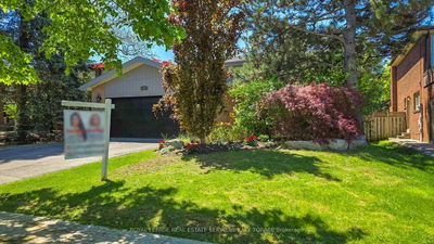 52 Leacock Cres, Toronto - Banbury-Don Mills image-0-3