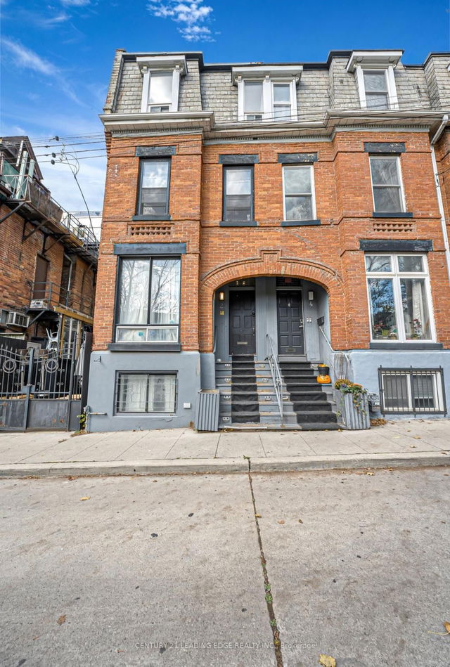 2 Monteith Street