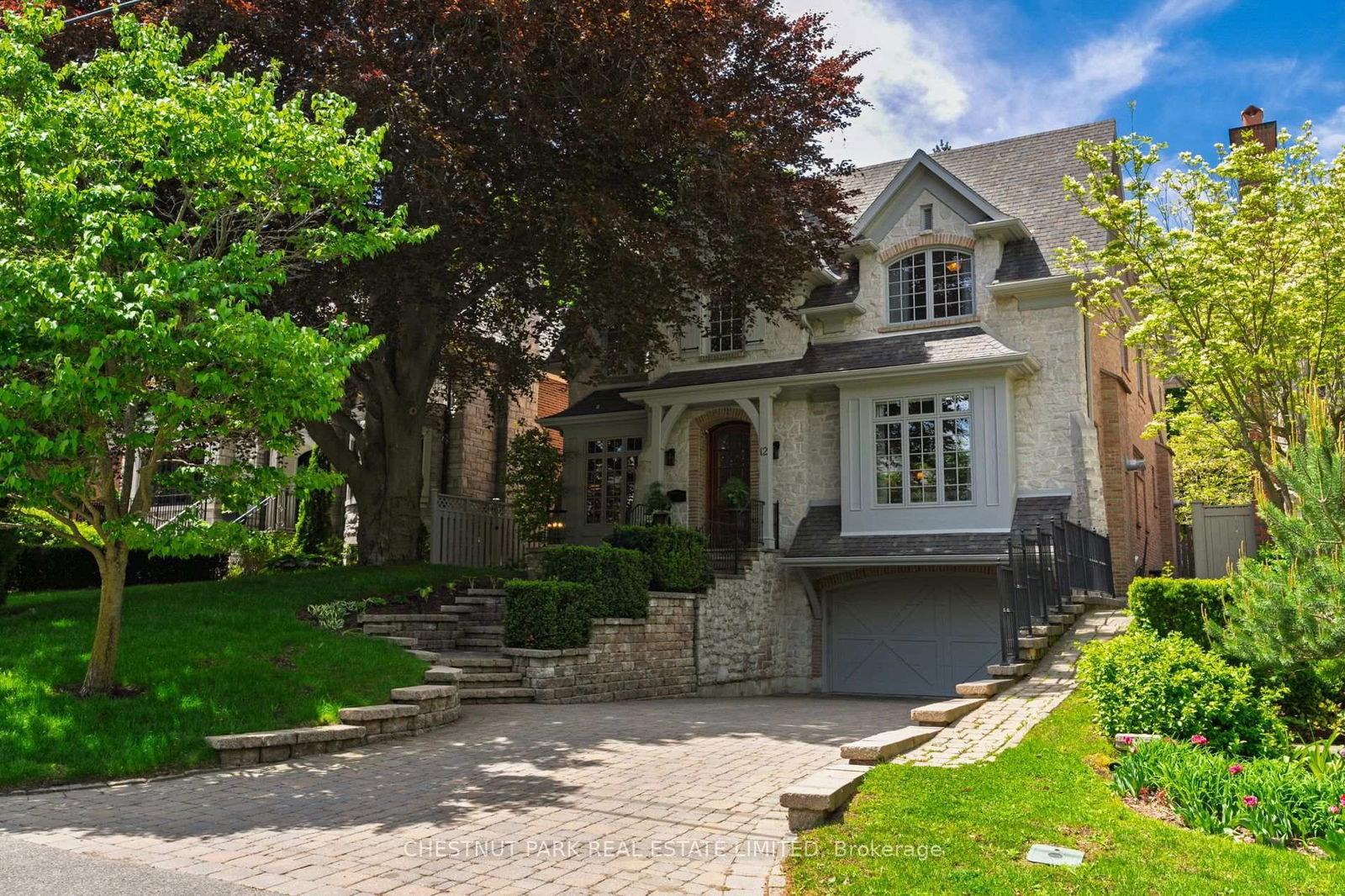 Detached House for sale at 12 Blyth Hill Road, Toronto, Bridle Path-Sunnybrook-York Mills, M4N 3L4 - MLS: C12164208