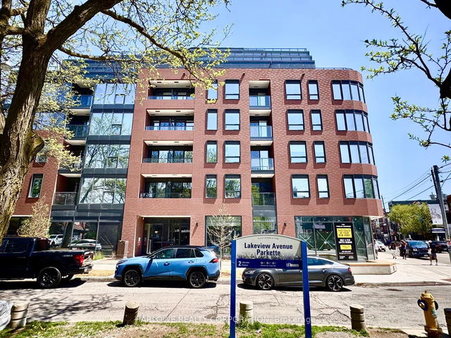 221 - 5 Lakeview Avenue