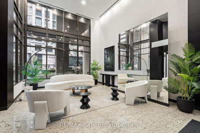 Unit 316 — 88 Broadway Ave, Toronto - Mount Pleasant West image-0-2