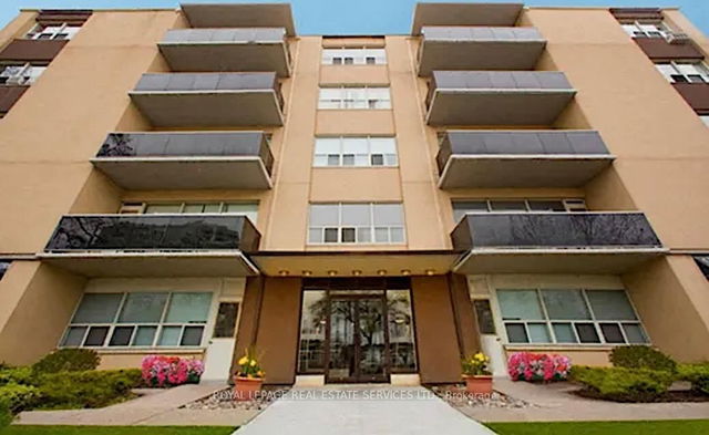 506 - 300 St Clair Avenue