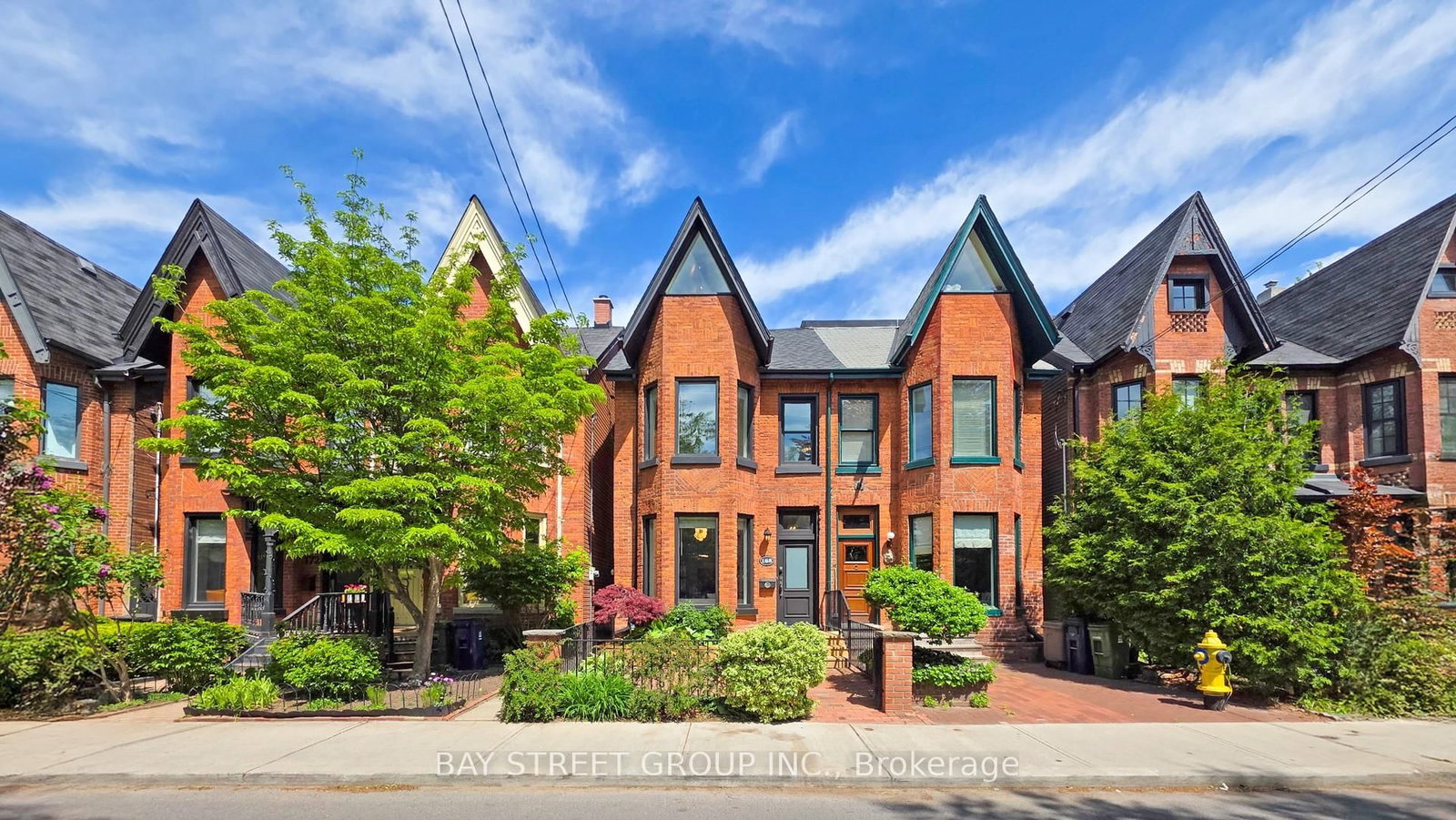 Listing photo 2