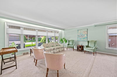 4 Beaver Valley Rd, Toronto - Bathurst Manor image-0-4
