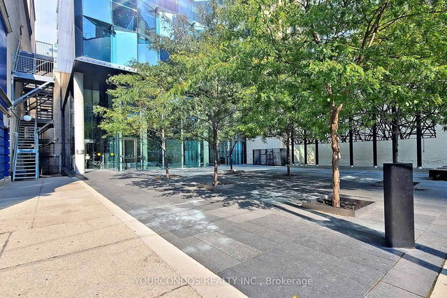 1003 - 224 King Street