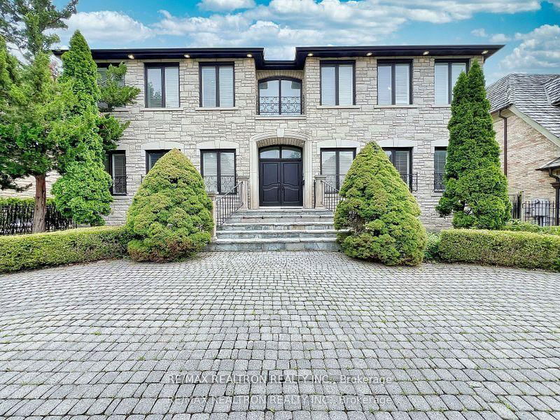 61 Arjay Cres, Toronto - Bridle Path-Sunnybrook-York Mills image-0-0