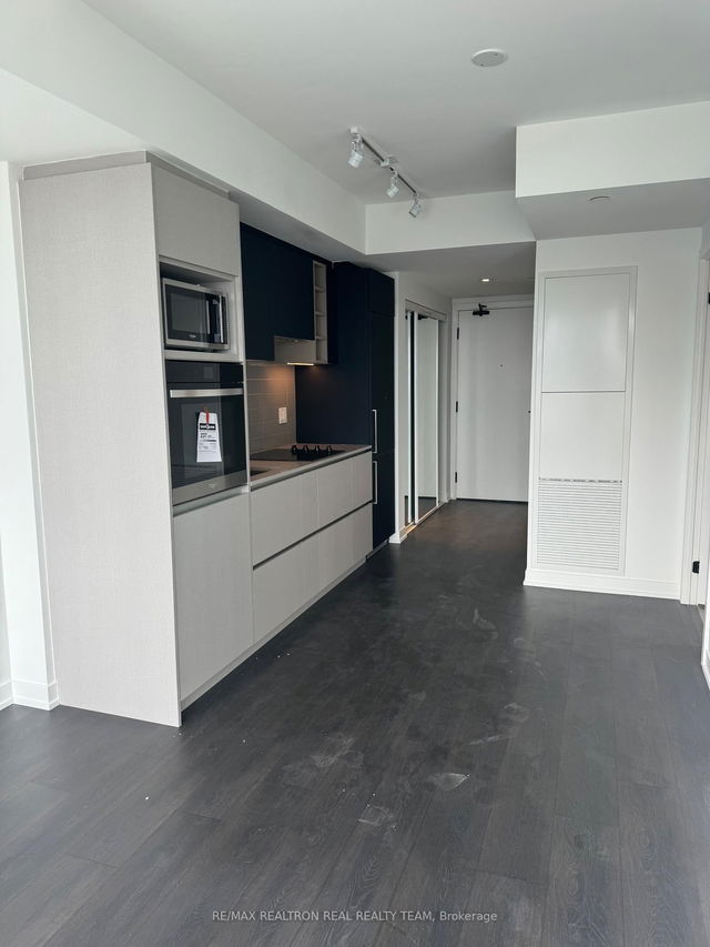 #3716 - 319 Jarvis Street