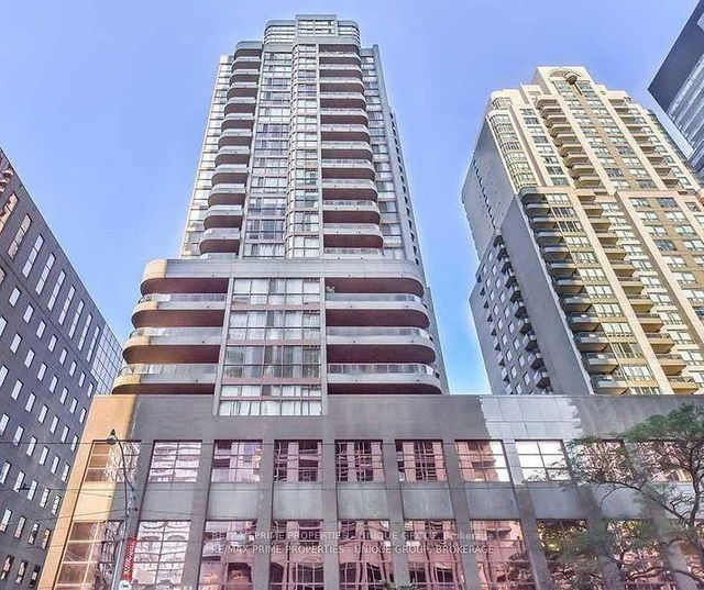 512 - 736 Bay Street
