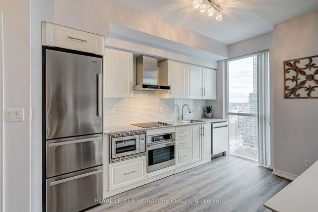 2108 - 352 Front Street