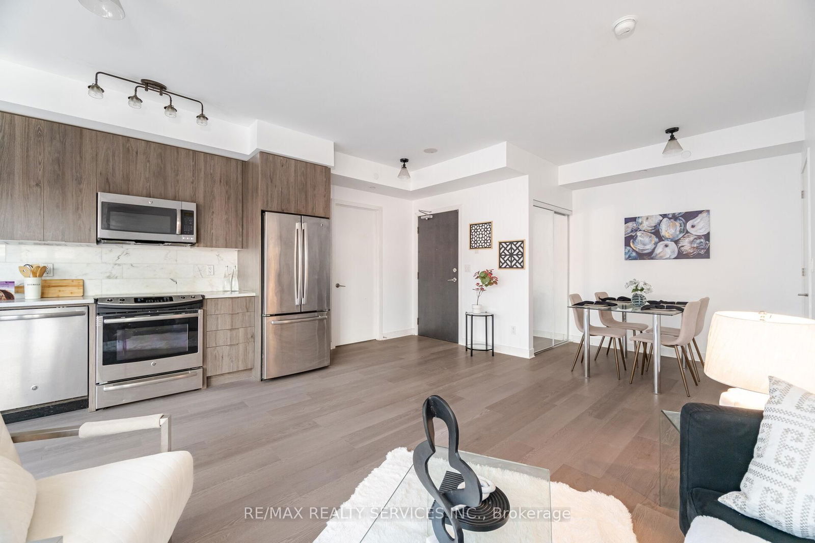 Condo for sale at 615-50 Bruyeres Mews, Toronto, Niagara, M5V 0H8 - MLS: C12165791