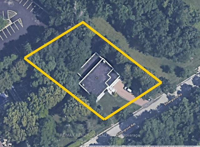 48 Silvergrove Road