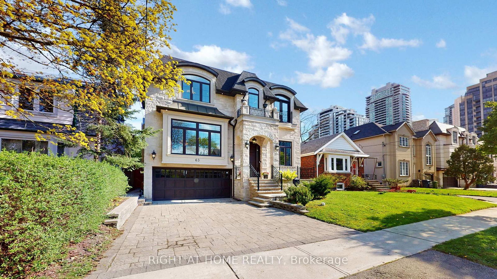 Detached House for sale at 63 Elmwood Avenue, Toronto, Willowdale East, M2N 3L8 - MLS: C12166228
