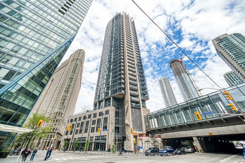 Unit 1103 — 1 The Esplanade, Toronto - Waterfront Communities C8 image-0-0