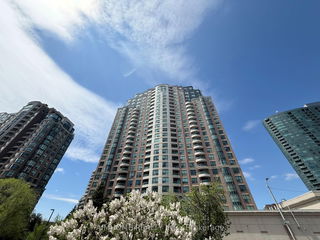 1716 - 7 Lorraine Drive