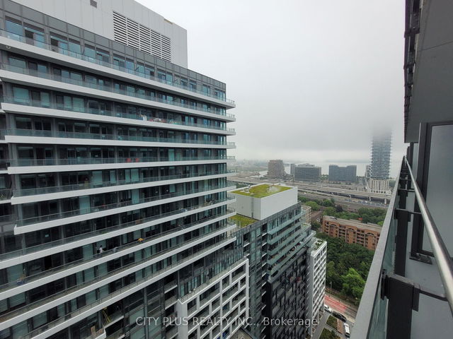 2621 - 135 Lower Sherbourne Street