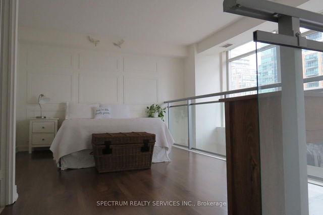 421 - 80 WESTERN BATTERY Road