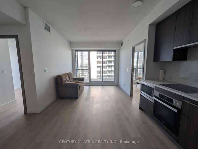 3009 - 27 McMahon Drive