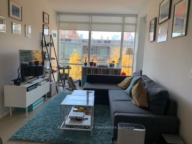 S406 - 455 Front Street