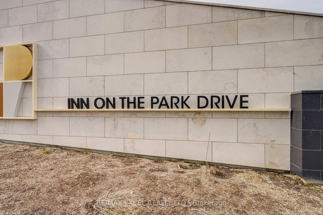 2206 - 10 Inn On The Park Drive