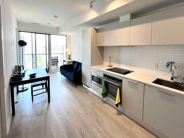 2911 - 3 Gloucester Street