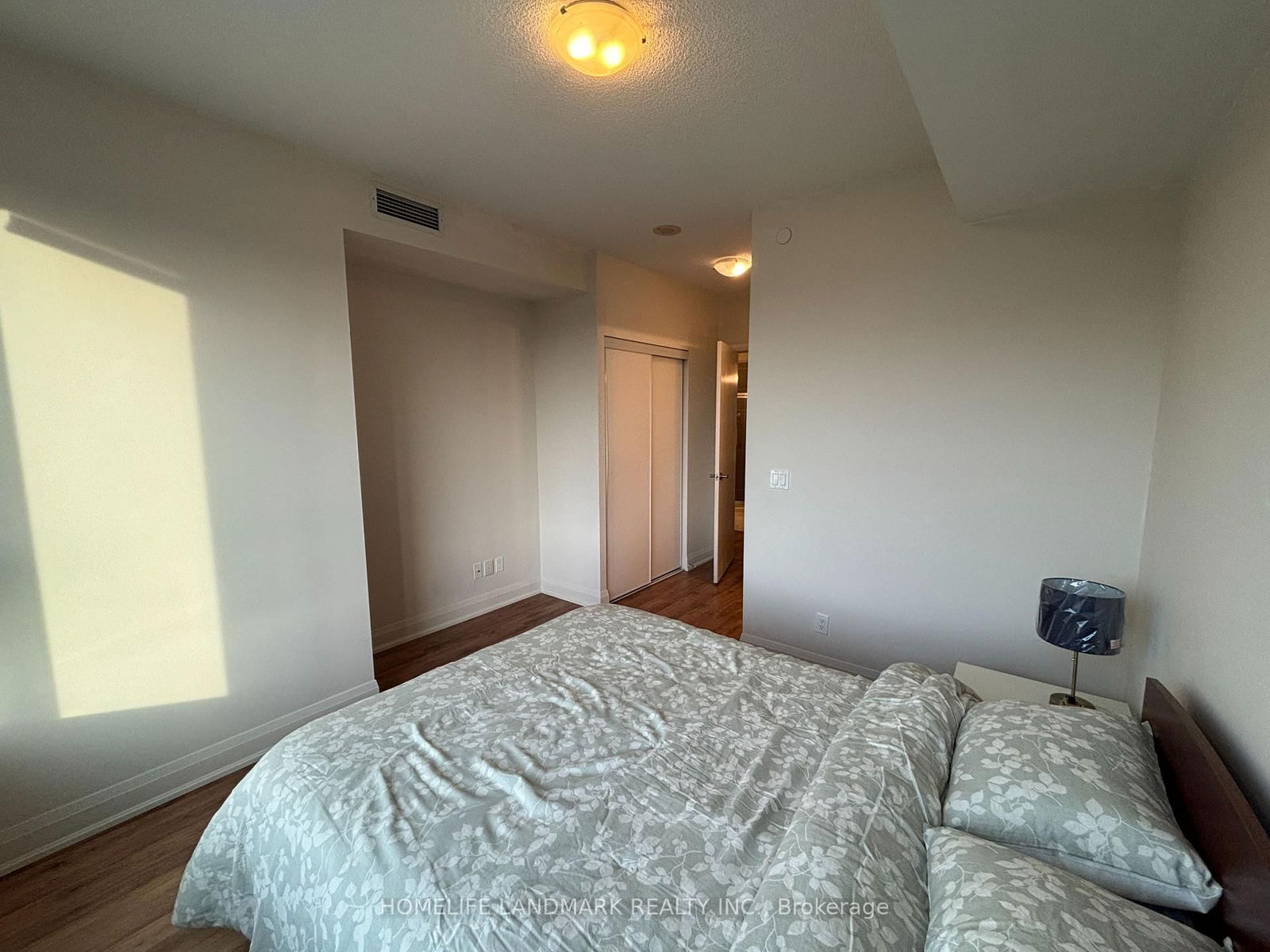 Condo for sale at 1809-68 Canterbury Place, Toronto, Willowdale West, M2N 0H8 - MLS: C12167949