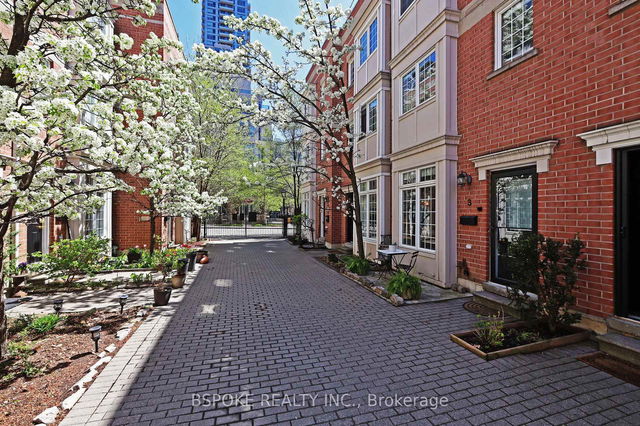 3 - 6 Wellesley Place