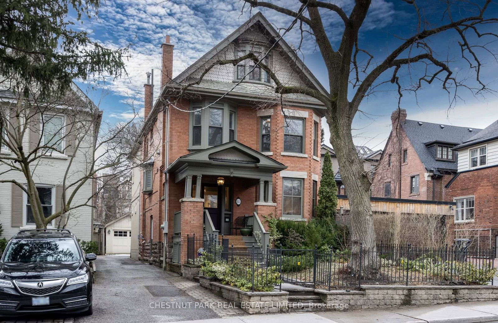 Detached House for sale at 85 Duggan Avenue, Toronto, Yonge-St. Clair, M4V 1Y1 - MLS: C12168388