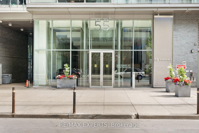 311 - 55 Stewart Street