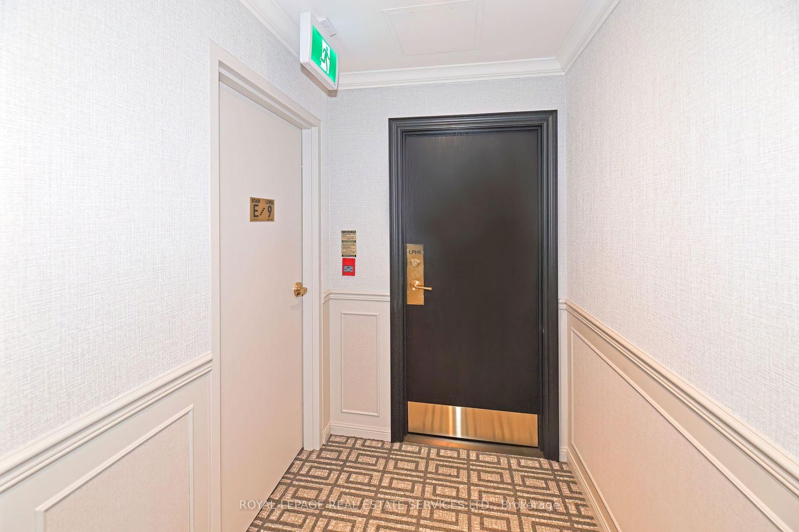 Condo for sale at 905-1 Deer Park Crescent, Toronto, Yonge-St. Clair, M4V 3C4 - MLS: C12168833