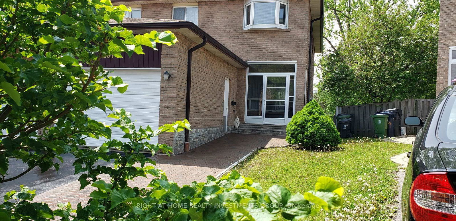 Semi-Detached House for sale at 187 Robert Hicks Drive, Toronto, Westminster-Branson, M2R 3R3 - MLS: C12168876