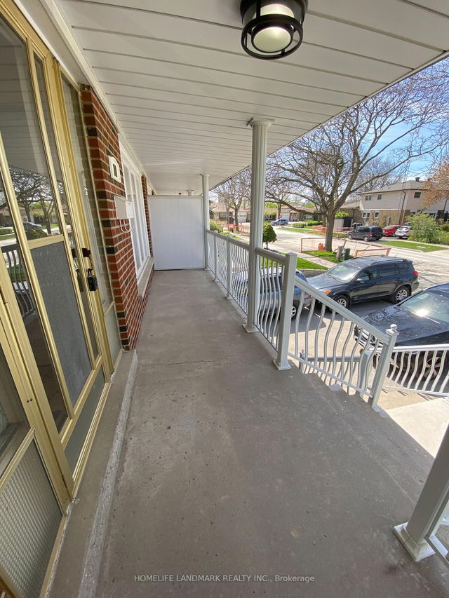 11 Pindar Crescent