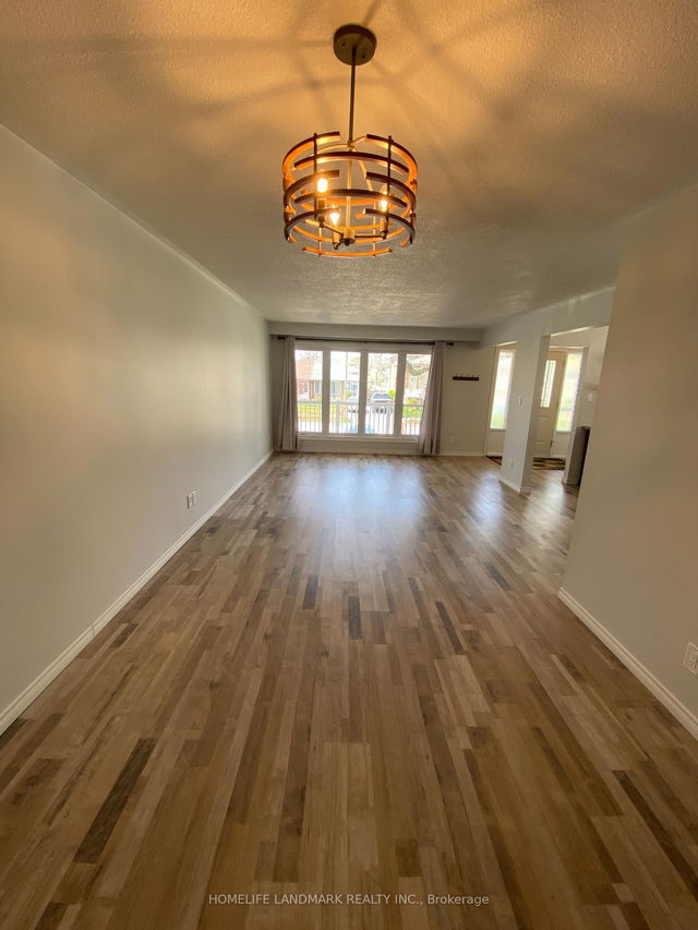 11 Pindar Crescent