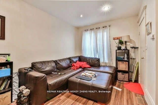 1145 Davenport Road