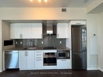 Unit 1601 — 352 Front St, Toronto - Waterfront Communities C1 image-0-4