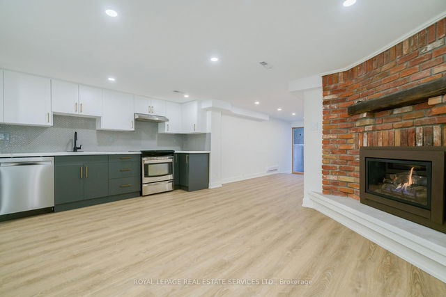 Lower - 354 Merton Street