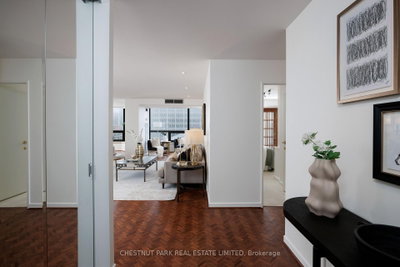 Unit 1903 — 62 Wellesley Street W — photo 4