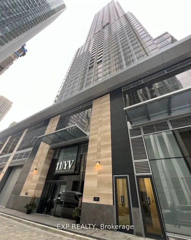 11 Yorkville Avenue