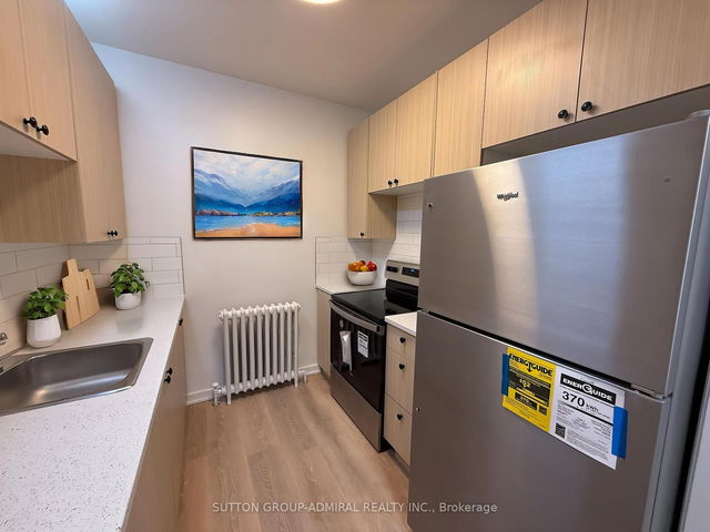 202 - 5175 Yonge Street