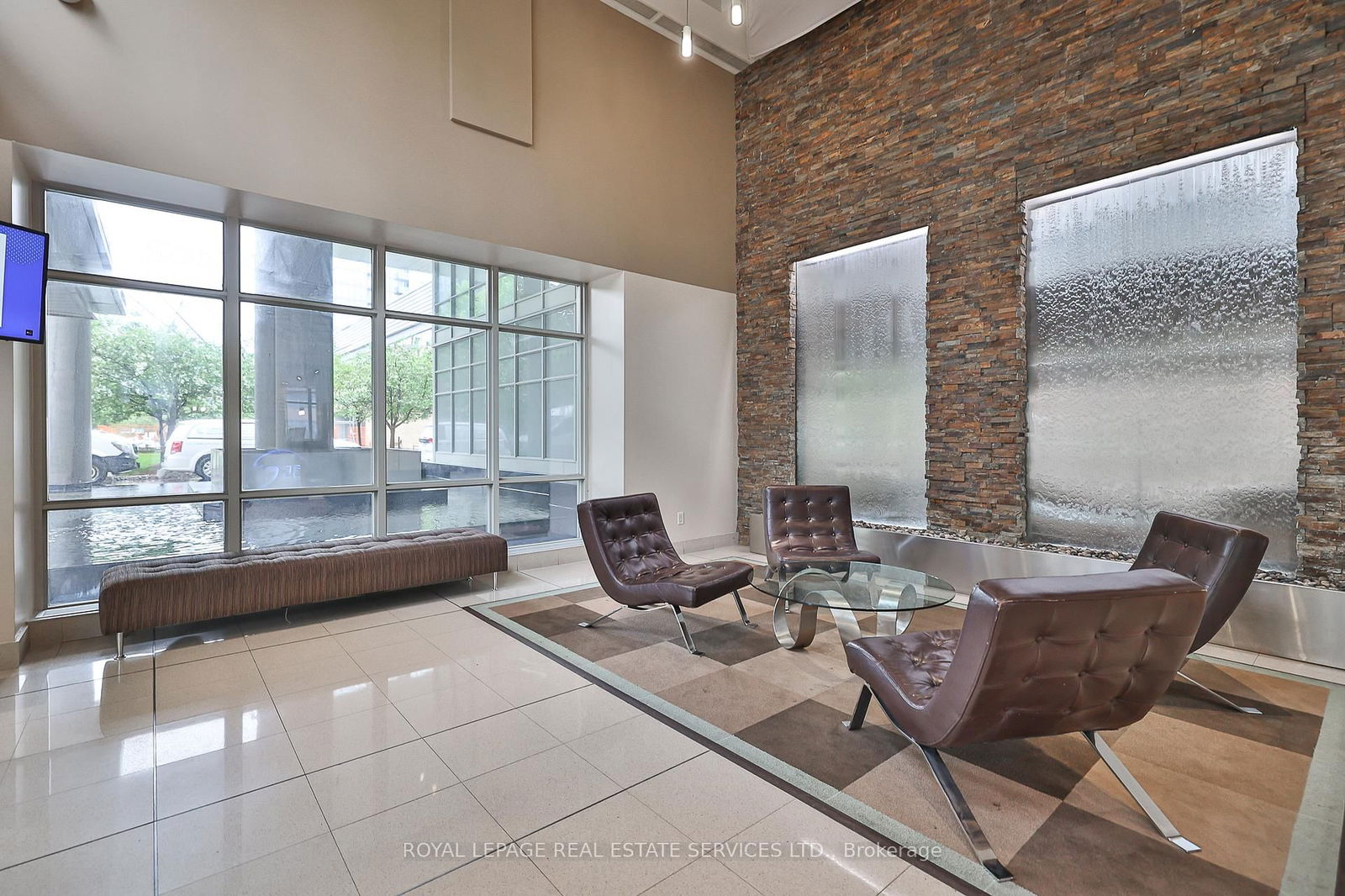 Condo for sale at 2212-35 Mariner Terrace, Toronto, Waterfront Communities C1, M5V 3V9 - MLS: C12169570