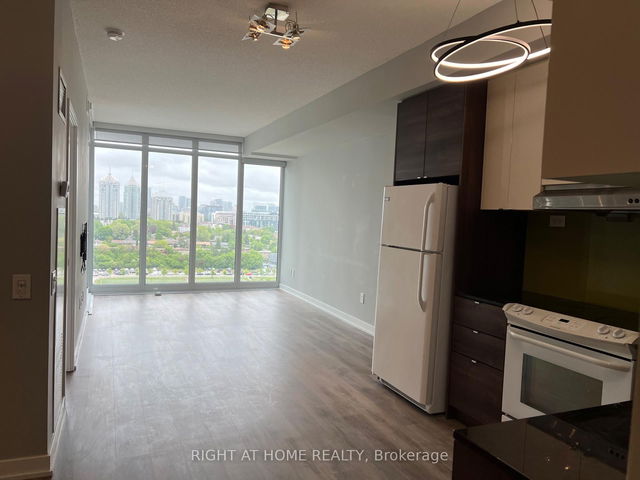 2312 - 121 McMahon Drive