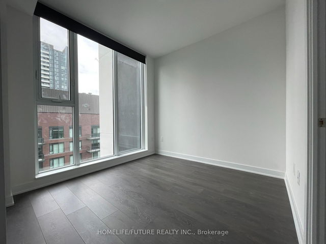 1204 - 130 River Street